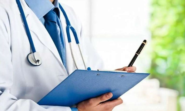 MBBS की फर्जी डिग्री से इलाज करता रहा पेंटर, मौत ने खोल दी पोल 1 MBBS की फर्जी डिग्री से इलाज करता रहा पेंटर मौत