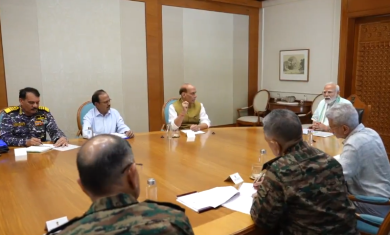 Ceasefire: PM मोदी की हाईलेवल मीटिंग, राजस्थान- पंजाब, जम्मू-कश्मीर में हालात सामान्य 1 Screenshot 20250511 123350.Chrome28129