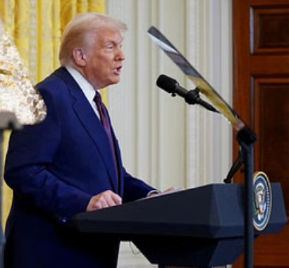 US Tariffs: टैरिफ पर ट्रंप ने फिर चौंकाया, बोले- भारत 100% टैरिफ कटौती को तैयार; फिर कहा- डील की जल्दबाजी नहीं 1 Screenshot 20250517 142135.Chrome28129