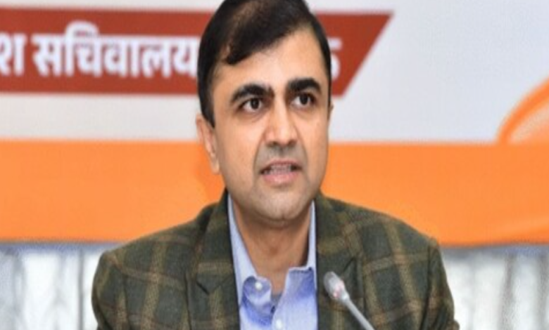 UP : इन्वेस्ट यूपी रिश्वत प्रकरण में IAS अभिषेक प्रकाश का नाम, 1600 पन्ने की चार्जशीट दाखिल 1 Screenshot 20250520 111318.Chrome28129