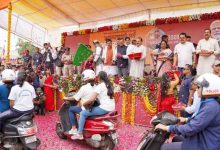 अहिल्या वाहिनी महिला बाइक रैली को सीएम मोहन यादव ने