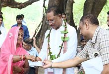 दंतेवाड़ा के मुलेर गांव में उपस्वास्थ्य केंद्र और सड़कों के