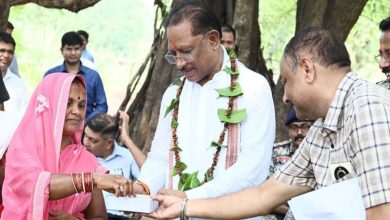 दंतेवाड़ा के मुलेर गांव में उपस्वास्थ्य केंद्र और सड़कों के