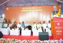 देश के 1300 से अधिक रेलवे स्टेशन अमृत भारत स्टेशन