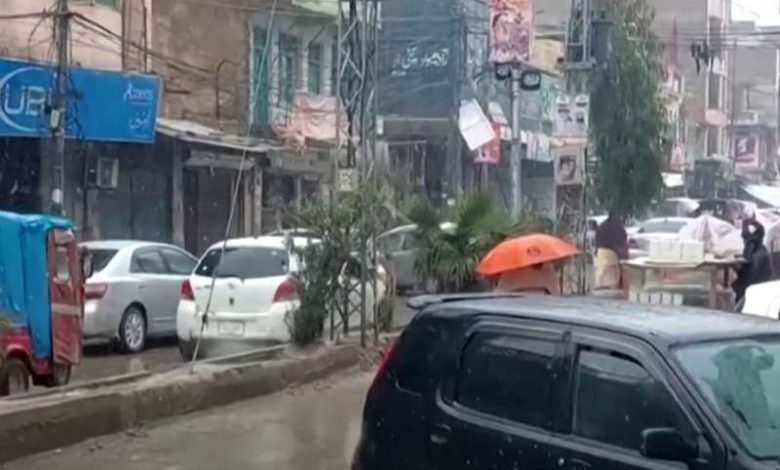 पाकिस्तान में तेज बारिश और हवाओं से तबाही खैबर पख्तूनख्वा