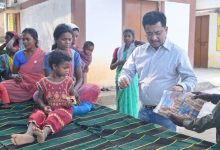 प्रमुख सचिव सोनमणि बोरा ने पीएम जनमन मॉडल आवास छतौरी का