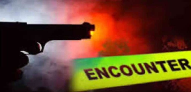 पशु तस्करों से मुठभेड़ में एक पशु तस्कर के पैर में लगी गोली 1 बिसरख में एक ही शाम में तीन एनकाउंटर 5 बदमाश