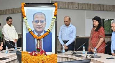 मंत्रालय में अधिकारियों ने स्वर्गीय अरूण कुमार को दी श्रद्धांजलि
