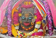 महाकाल बाबा का भांग से शृंगार भस्म रुमाई के साथ