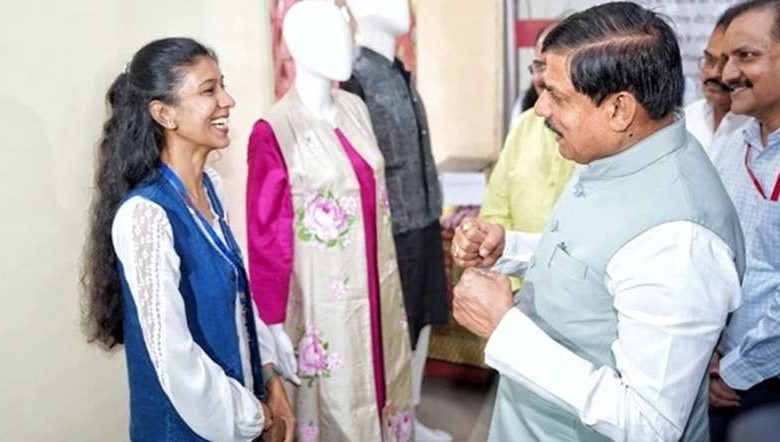 मुख्यमंत्री डॉ. मोहन यादव का छात्राओं से संवाद: इतिहास से प्रेरणा 1 मुख्यमंत्री डॉ मोहन यादव का छात्राओं से संवाद इतिहास से