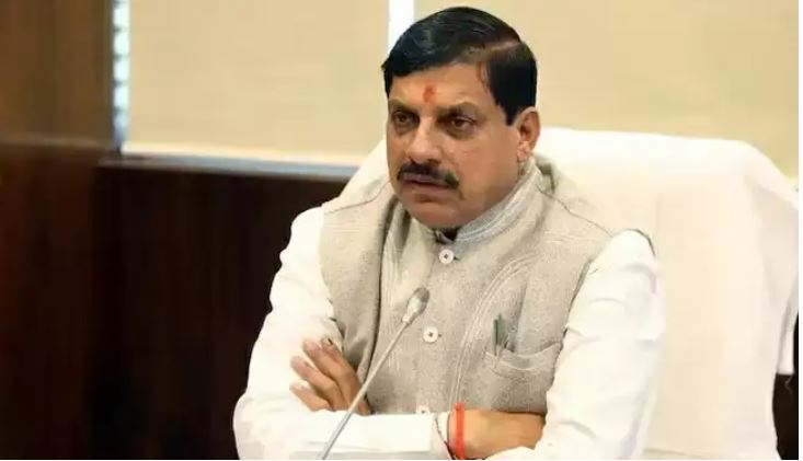 मुख्यमंत्री माँ तुझे प्रणाम महिला प्रतिभागियों की बस को करेंगे