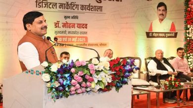 लोकतांत्रिक व्यवस्था को मजबूत करने का प्रभावी माध्यम है सोशल