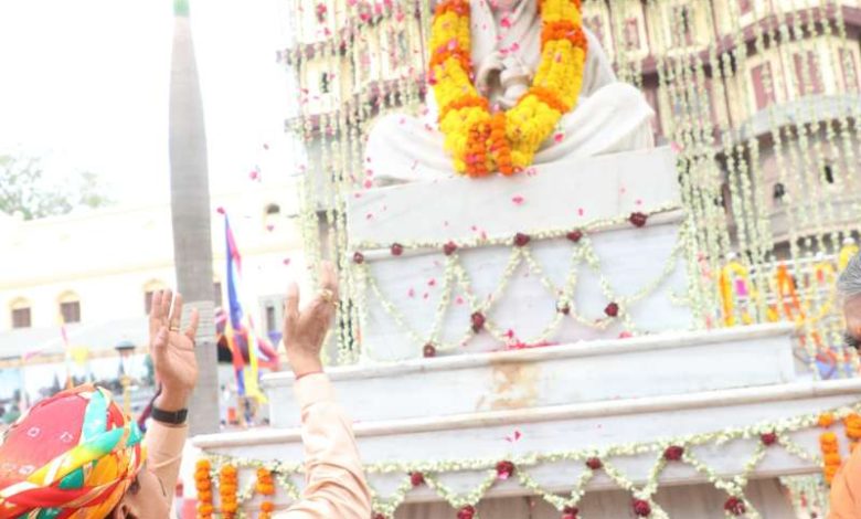 लोकमाता देवी अहिल्या बाई होल्कर को नमन से हुई मंत्रि-परिषद बैठक की शुरुआत 1 लोकमाता देवी अहिल्या बाई होल्कर को नमन से हुई मंत्रि परिषद