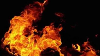 साड़ी शो रुम में लगी भीषण आग 15 फीट ऊंची