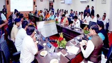 साधु संत और श्रद्धालुओं की आस्था को सर्वोपरि रख करें