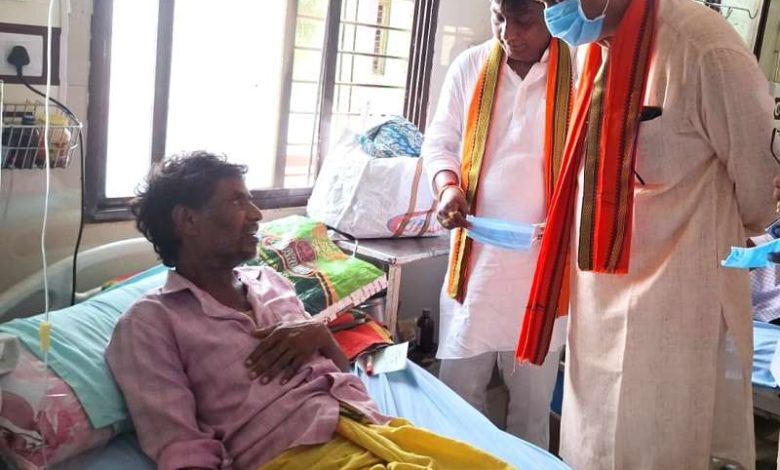 स्वास्थ्य मंत्री श्याम बिहारी जायसवाल ने जिला अस्पताल महासमुंद का