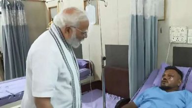 अहमदाबाद प्लेन क्रैश के इकलौते बचे युवक की दिल दहला