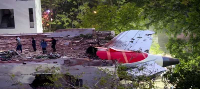 अहमदाबाद प्लेन हादसे की जांच के लिए कमेटी गठित तीन