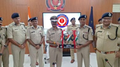 इंदौर में पुलिस व्यवस्था पर उच्चस्तरीय समीक्षा बैठक DGP ने
