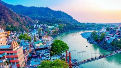 इस घाट पर घाट घाट का पानी पीने वालों के पाप