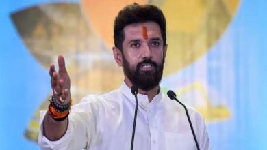 जनता फैसला करे कि बिहार में चिराग कहां से चुनाव