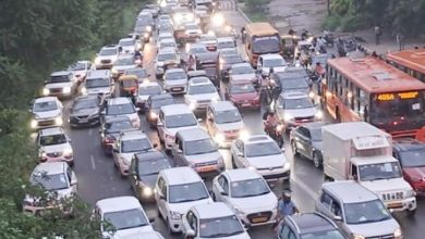 पहली बारिश में खुली पोल दिल्ली के कई क्षेत्रों में