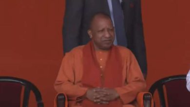 प्रशिक्षु रेलवे अधिकारियों ने की मुख्यमंत्री योगी से मुलाकात मिला
