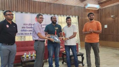 भोपाल मंडल में आयोजित क्रीड़ा प्रतियोगिताओं में रेल अधिकारियोंकर्मचारियों ने