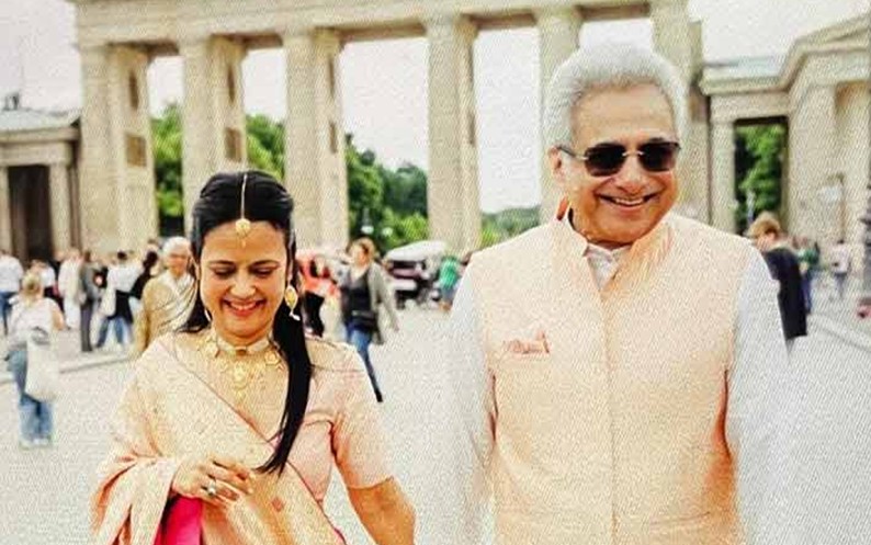 महुआ मोइत्रा और पिनाकी मिश्रा ने रचाई शादी जर्मनी में