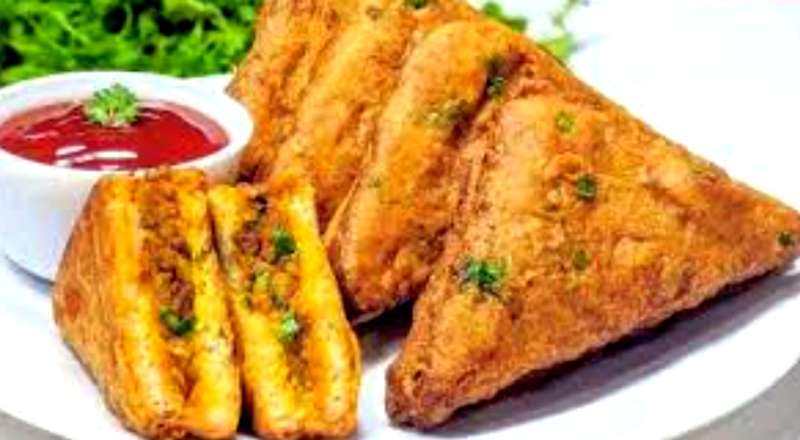 शाम की भूख मिटाएं – बनाएं झटपट शेजवान ब्रेड पकौड़ा
