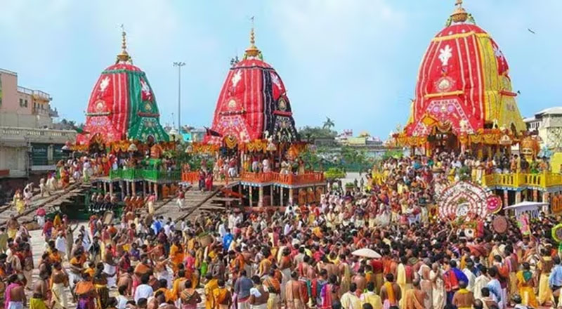 सुबह सुबह मंगला आरती से गूंजा पुरी भगवान जगन्नाथ को चढ़ा