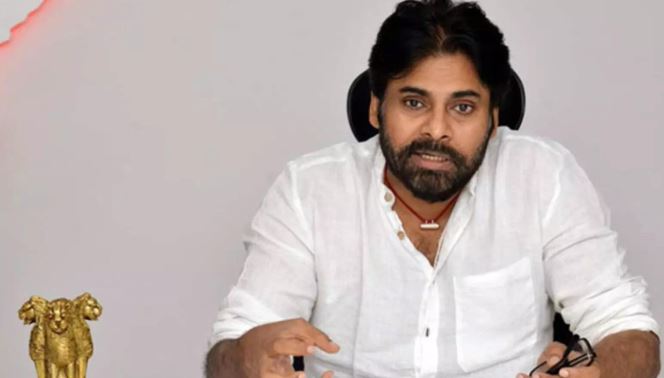 Pawan Kalyan के निशाने पर आया बॉलीवुड