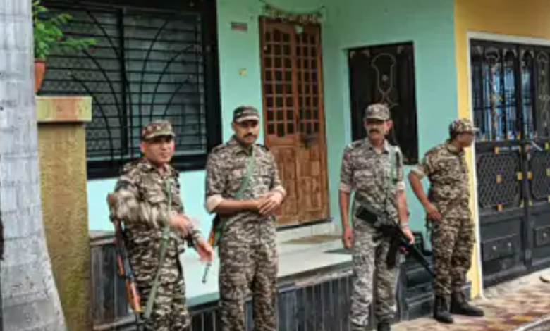 MP : शिक्षा विभाग के बाबू, दो रिश्तेदारों के घर छापा, 20.47 करोड़ के गबन का आरोप 1 Screenshot 20250624 141828.Chrome28129
