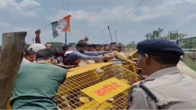 कांग्रेस ने युक्तियुक्तकरण को बताया शिक्षक विरोधी और छात्र विरोधी