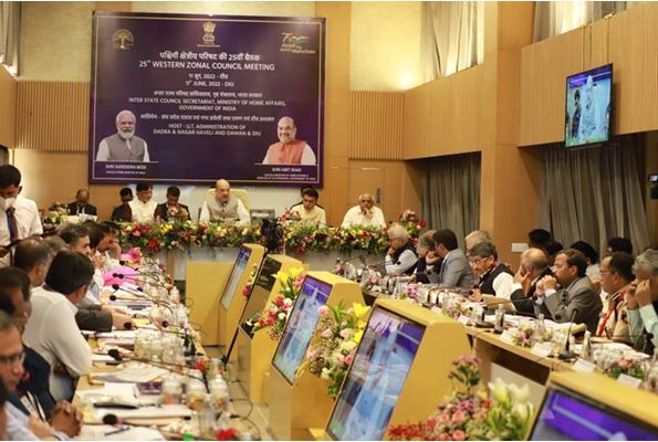 काशी में पहली बार हुई मध्य क्षेत्रीय परिषद की बैठक