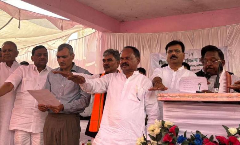 कृषि मंत्री रामविचार नेताम विकसित कृषि संकल्प अभियान में हुए