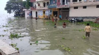 गंगा यमुना में बाढ़ को लेकर प्रशासन सतर्क