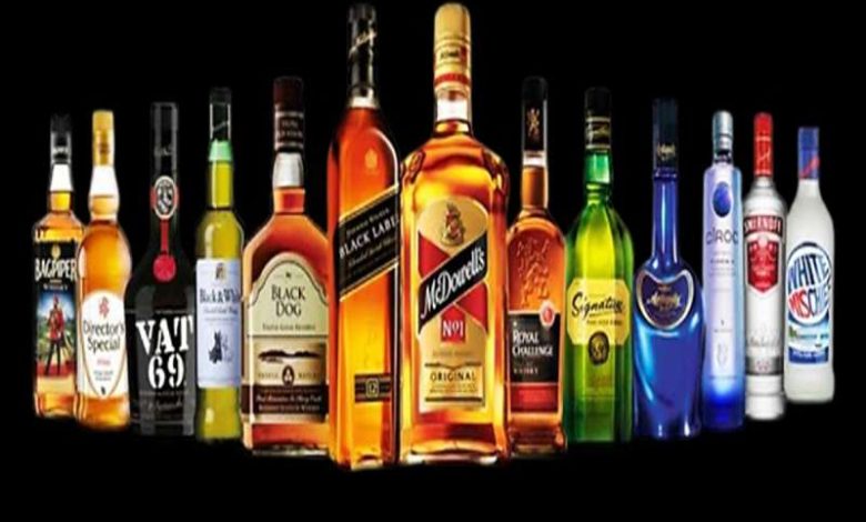 जबलपुर में MRP से ऊपर शराब बिकने का मामला पहुंचा