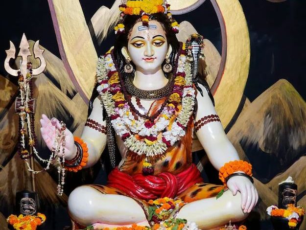 प्रदोष, शिवरात्रि और सोमवार को पढ़ें यह शक्तिशाली शिव स्तोत्र, टल जाएगा बड़े से बड़ा संकट! 1 प्रदोष शिवरात्रि और सोमवार को पढ़ें यह शक्तिशाली शिव स्तोत्र