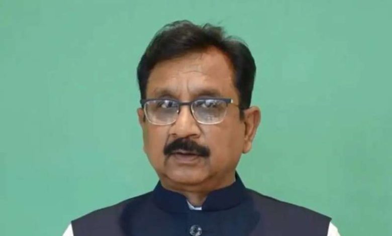 मंत्रिमंडल की बैठकों से गायब विजय शाह, जानिए कहां हैं विवादित बयान देने वाले मंत्री 1 मंत्रिमंडल की बैठकों से गायब विजय शाह जानिए कहां हैं