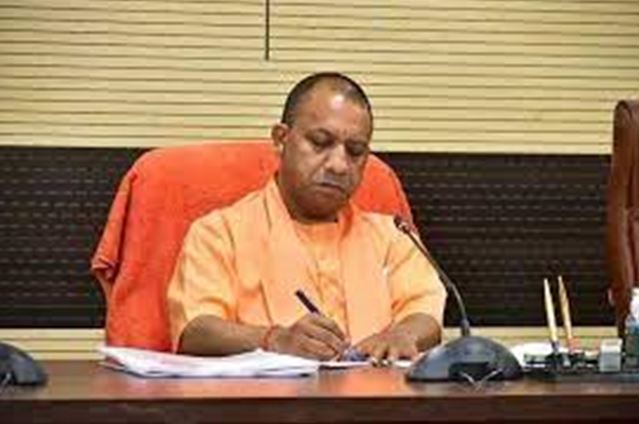 यूपी में आठ में पीसीएस अधिकारियों का तबादला