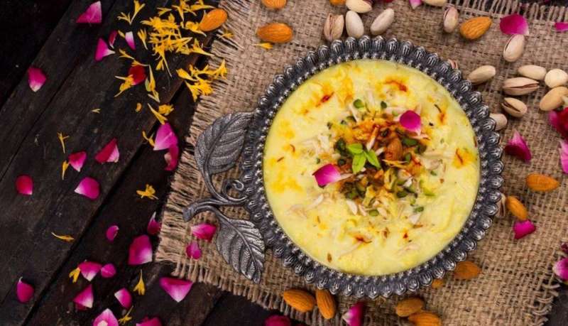 इन पारंपरिक व्यंजनों से करें नाग देवता की पूजा