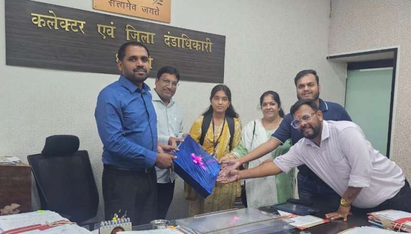 ऐश्वर्या की शिक्षा की राह अब होगी और आसान