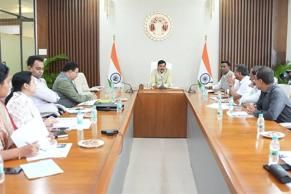 कम खर्च में ज्यादा फायदा देने वाले फलदार और छायादार