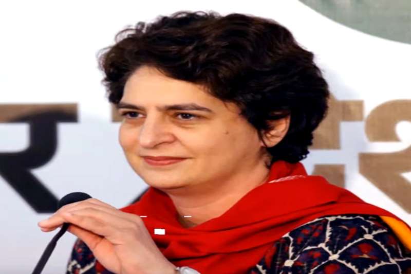 कर्नाटक संकट के बीच डीके शिवकुमार की प्रियंका से मुलाकात