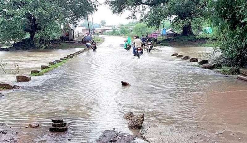 कुलांस नदी ने तोड़ी हदें गांवों में घुसा सैलाब