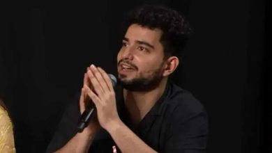 कॉमेडियन समय रैना ने महिला आयोग के समक्ष जताया खेद