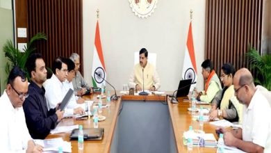 नगरीय क्षेत्रों में झुग्गी बस्तियों के विस्तार को नियंत्रित करने