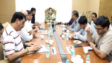 पटेल नगर कॉलोनाईजर के विरूद्ध एफआईआर कराने के निर्देश