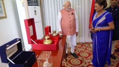 पीएम मोदी ने विदेशी नेताओं को राम मंदिर की प्रतिकृति